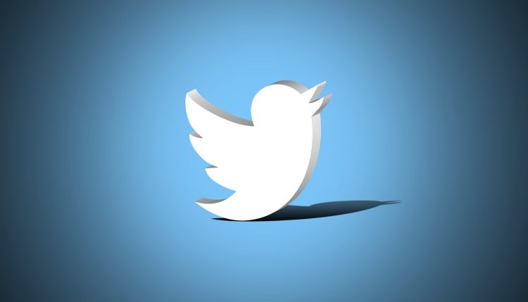 احراز هویت حساب‌های تایید شده توئیتر بصورت دستی