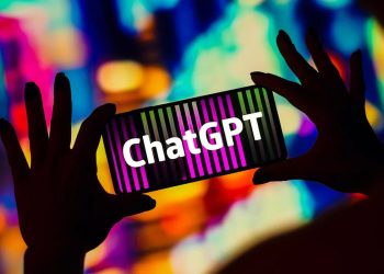 سامسونگ می‌خواهد قابلیت‌های شبیه‌ به ChatGPT را به گوشی‌هایش اضافه کند
