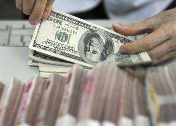 موج ریزش دلار در راه است؟ | تاثیر توافق ایران و عربستان بر بازار ارز