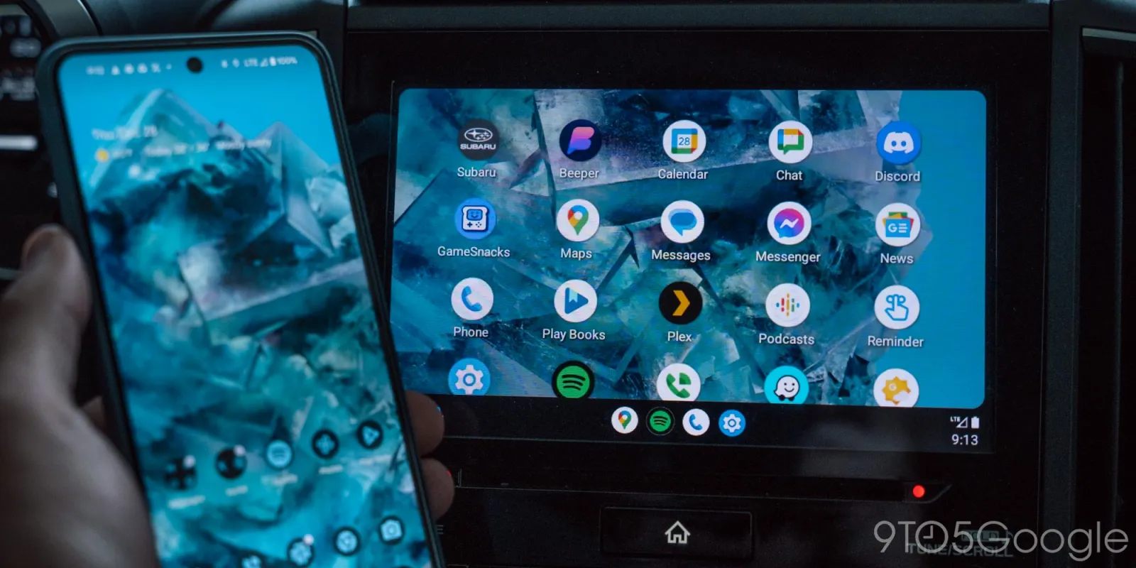 استفاده از تصویر زمینه گوشی برای پس‌زمینه نمایشگر خودرو، با آپدیت جدید Android Auto