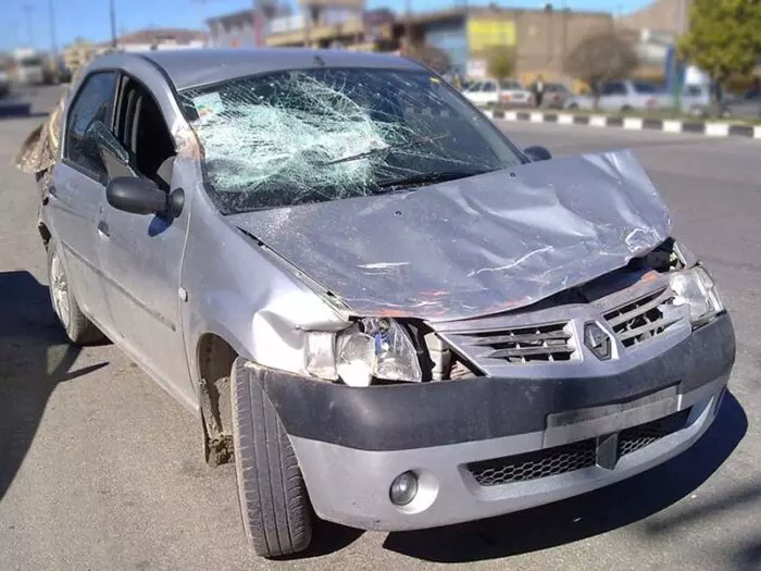 مزایده خودروهای تصادفی امداد خودرو ایران توسط ایران خوردو