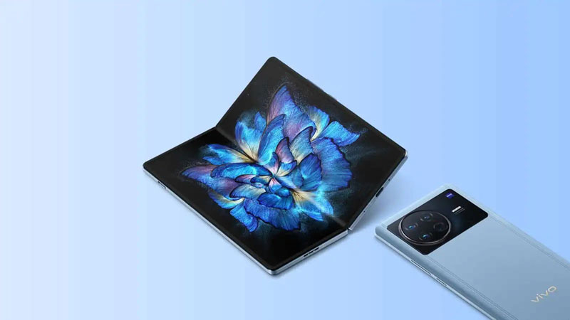 تصویری از گوشی تاشو ویوو ایکس فولد