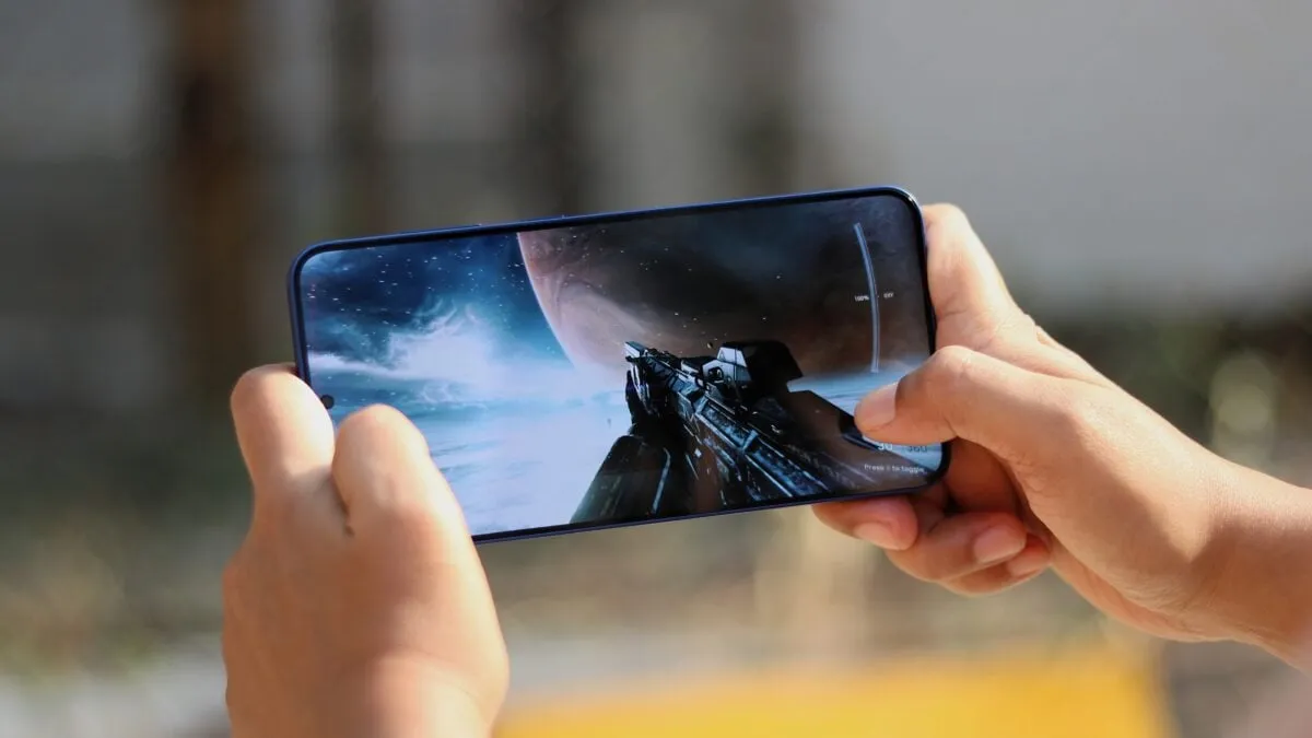 اجرای بازی در گلکسی اس25 پلاس