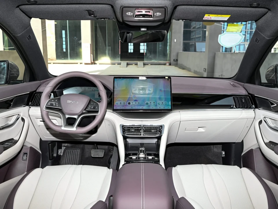 طراحی کابین بی وای دی سانگ پلاس