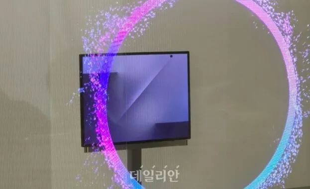 گلکسی زد تری فولد سامسونگ