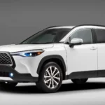 تویوتا کرولا کراس