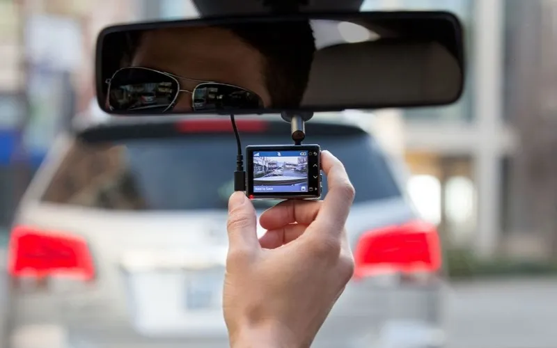 نحوه نصب دوربین ثبت وقایع خودرو