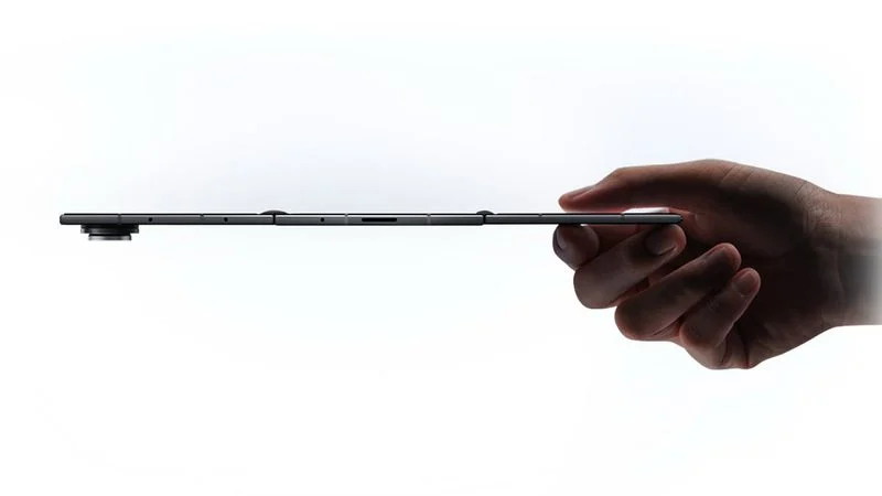 ضخامت گلکسی زد تری فولد